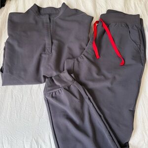 LIKE NEW Figs Charcoal Set